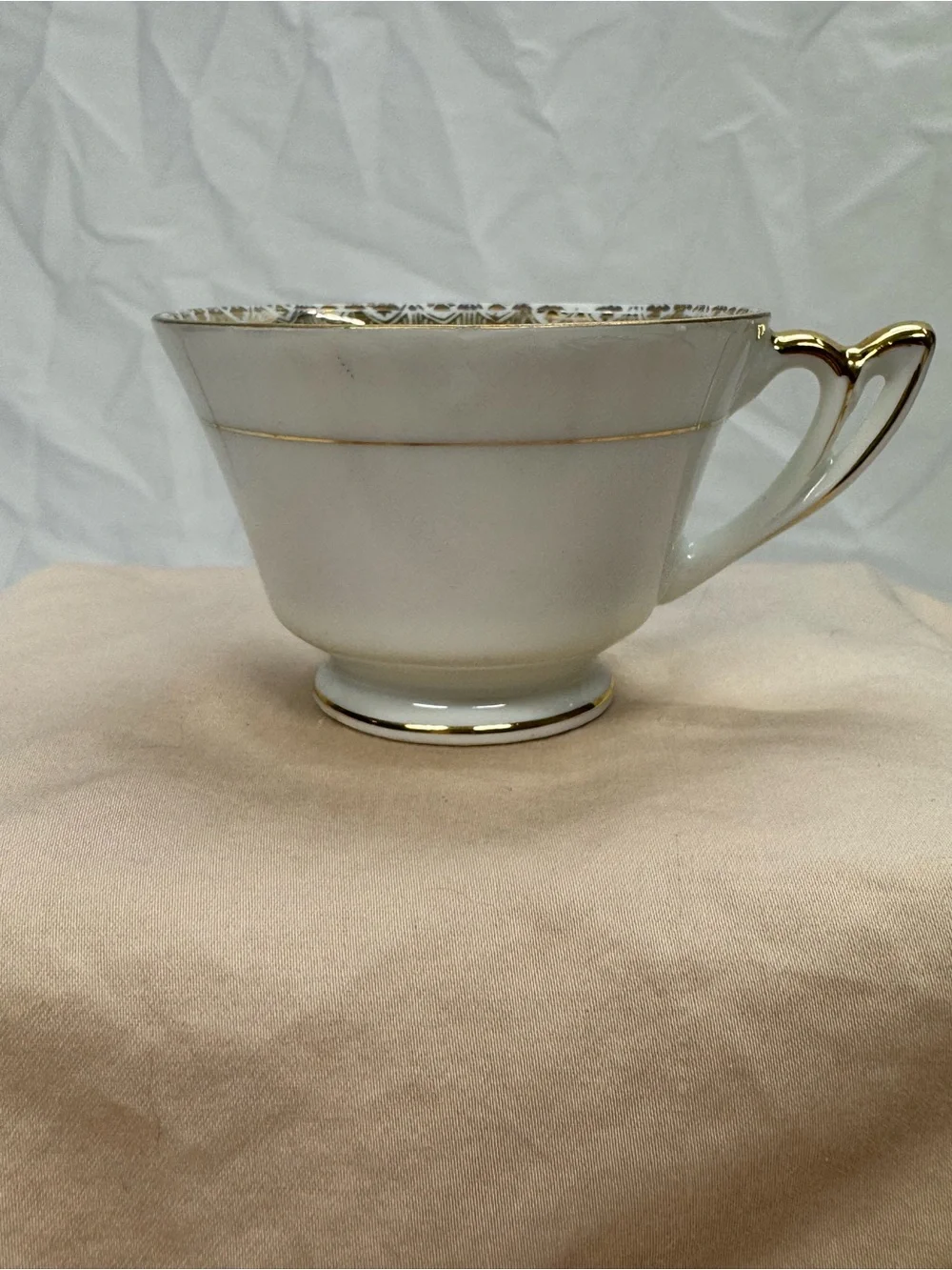 Vintage Red Gold Tea Cup and Saucer Geometric Floral, Ucagco Japan, Excellent